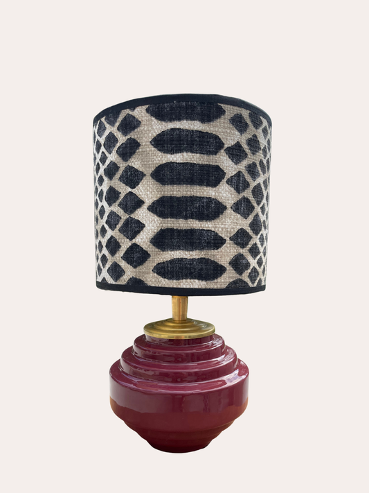 Bordeaux snake lamp